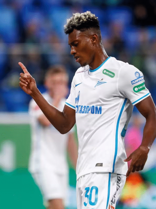 Atlético-MG encaminha contratação de Mateo Cassierra para reforçar o ataque