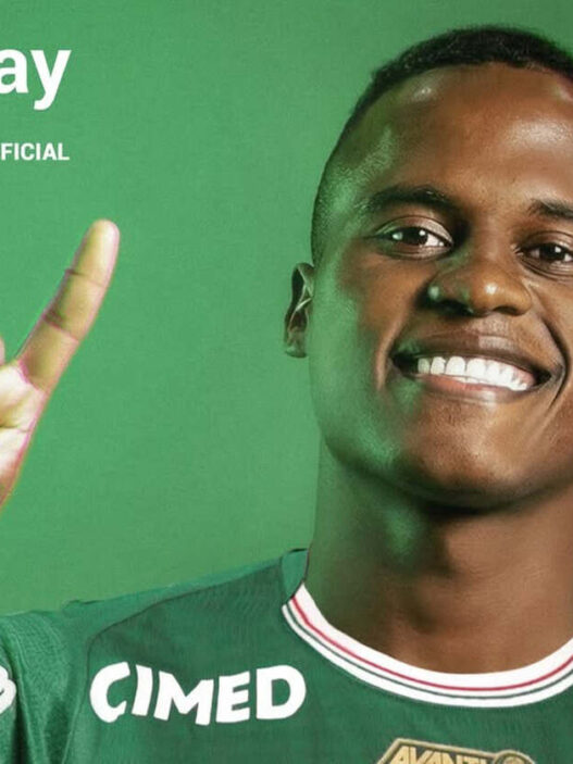 Arias chega ao Brasil e Palmeiras prepara apresentação e estreia