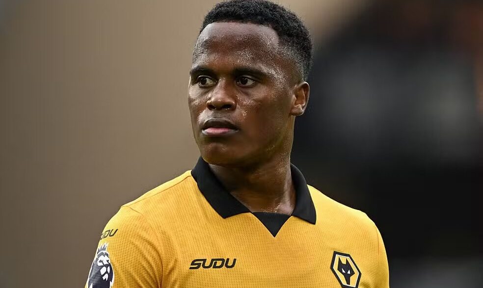 Palmeiras faz oferta maior que o Fluminense por Arias e tem caminho livre