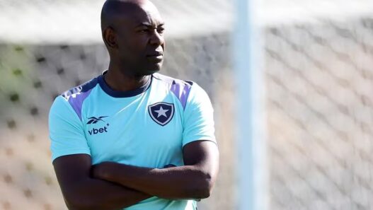 Demissões atingem setores no Botafogo; nomes conhecidos deixam cargos