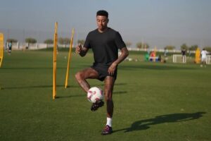 Corinthians negocia com Lingard, ex-Manchester United