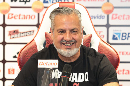 Boto revela dificuldades de mercado no Flamengo