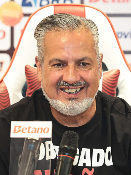 Boto revela dificuldades de mercado no Flamengo