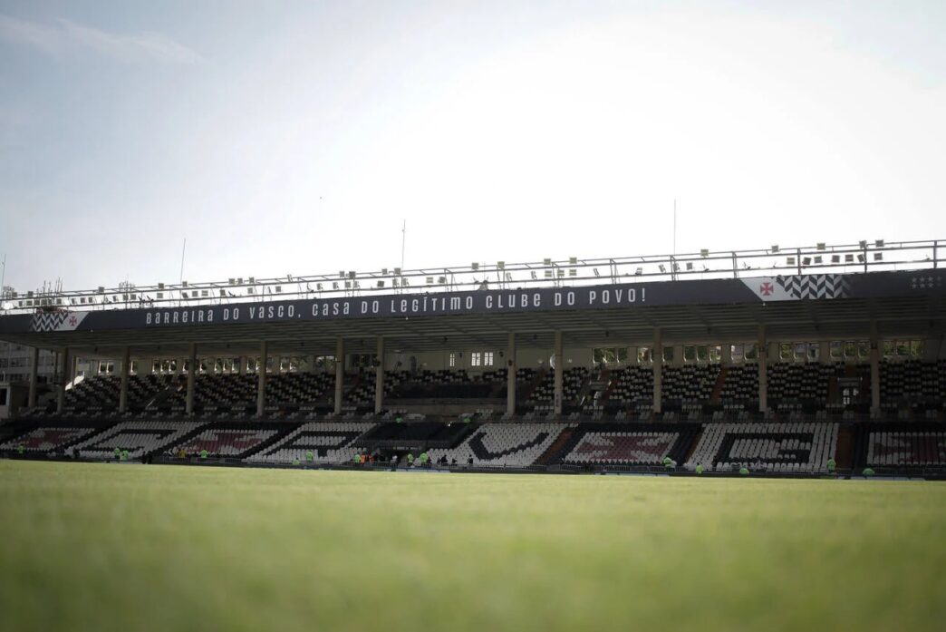 Vasco x Botafogo: Odds, onde assistir, horário e escalações 09/02