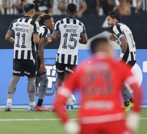Botafogo avança e Bahia está eliminado da Libertadores; veja resumo