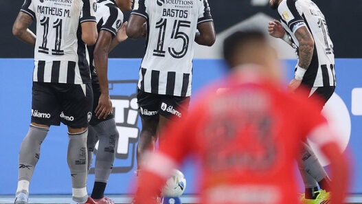 Botafogo avança e Bahia está eliminado da Libertadores; veja resumo