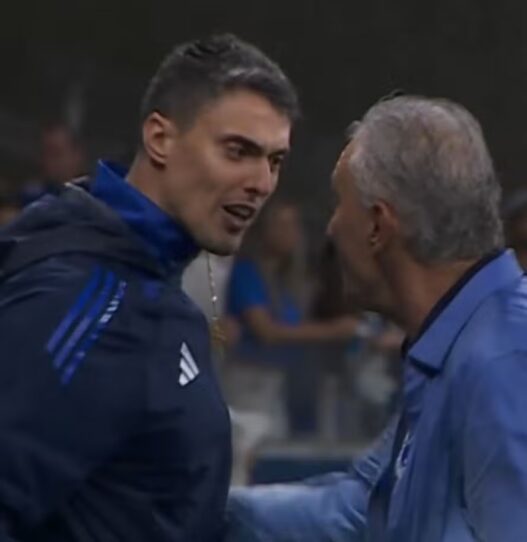 Leitural labial revela discussão de Tite com o filho no Cruzeiro