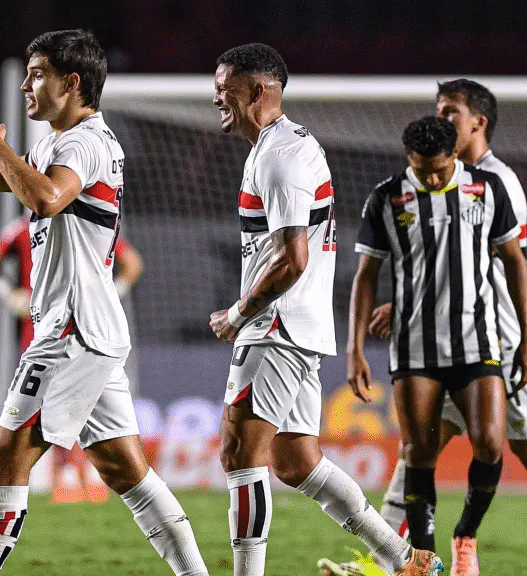 São Paulo inicia preparação para novo duelo com o Santos