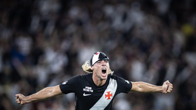 Vasco e sua torcida viram o jogo contra o Fluminense em noite emocionante no Maracanã