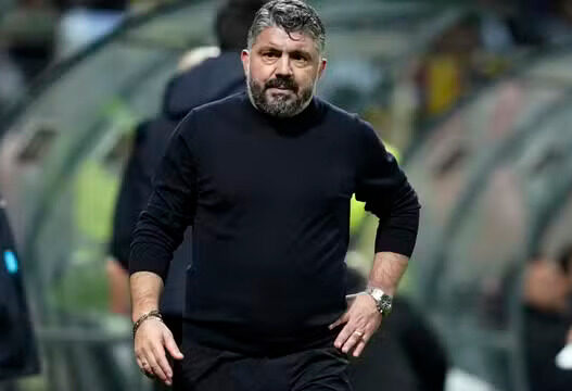 Gattuso chora e pede desculpas para povo da Itália após fiasco contra a Bósnia