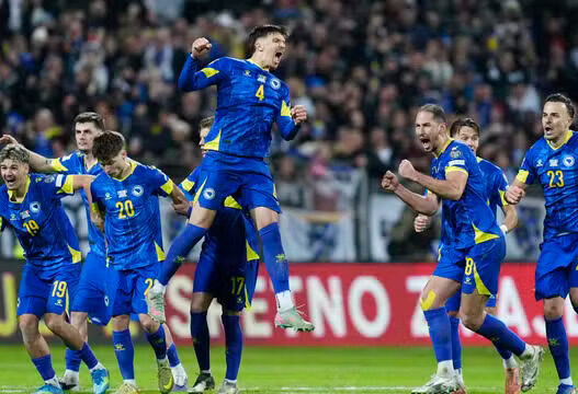 Bósnia faz história, elimina a Itália e garante vaga na Copa do Mundo; italianos amargam três edições fora do torneio