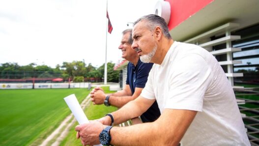 Em três jogadores, Flamengo gastou mais de R$ 300 milhões na primeira janela de 2026