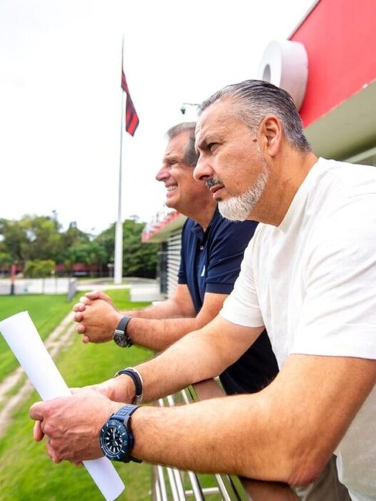 Em três jogadores, Flamengo gastou mais de R$ 300 milhões na primeira janela de 2026