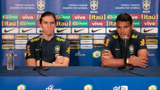 Thiago Silva defende Filipe Luís após demissão no Flamengo: "Momento não foi justo"