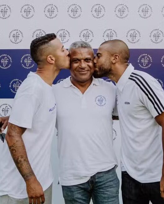 Mazinho, campeão do mundo em 1994, lamenta a falta de camisas 10 e analisa o cenário atual dos treinadores brasileiros