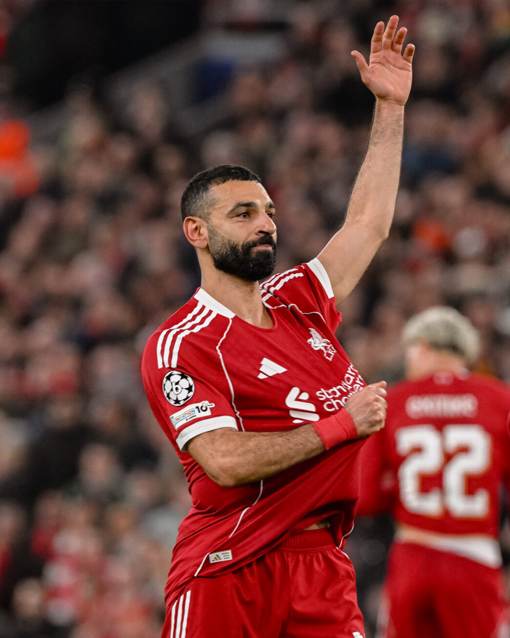 Salah marca, Liverpool goleia e pode se vingar do PSG na Champions
