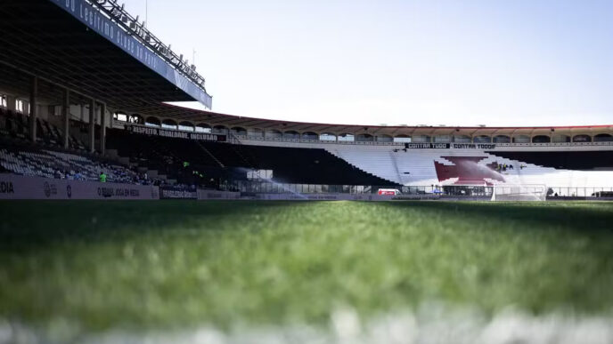 Vasco x Grêmio: Odds, onde assistir, horário e escalações 22/03