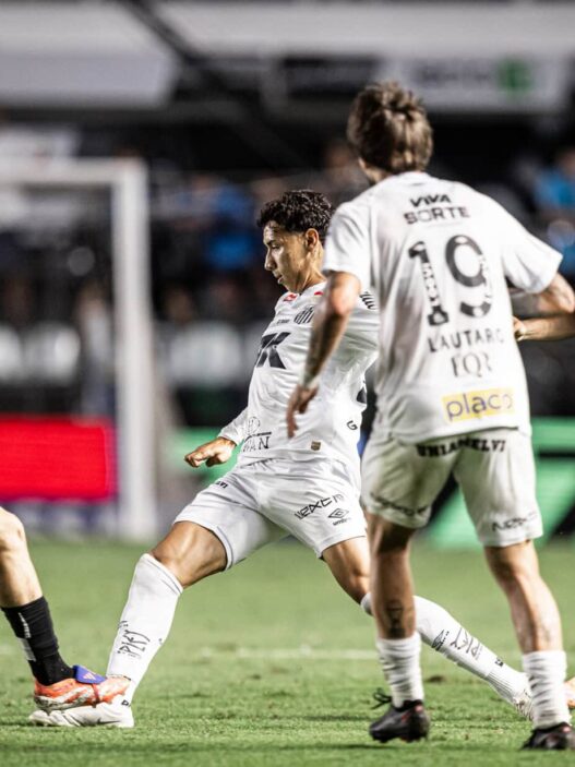 Santos x Corinthians: Odds, onde assistir, horário e escalações 15/03