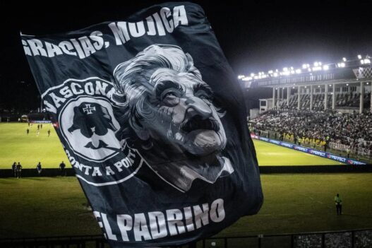 Vale a Escrita: "Sem maconha, o Vasco não ganha"; Vasconha detalha crescimento e impacto nas arquibancadas de São Januário