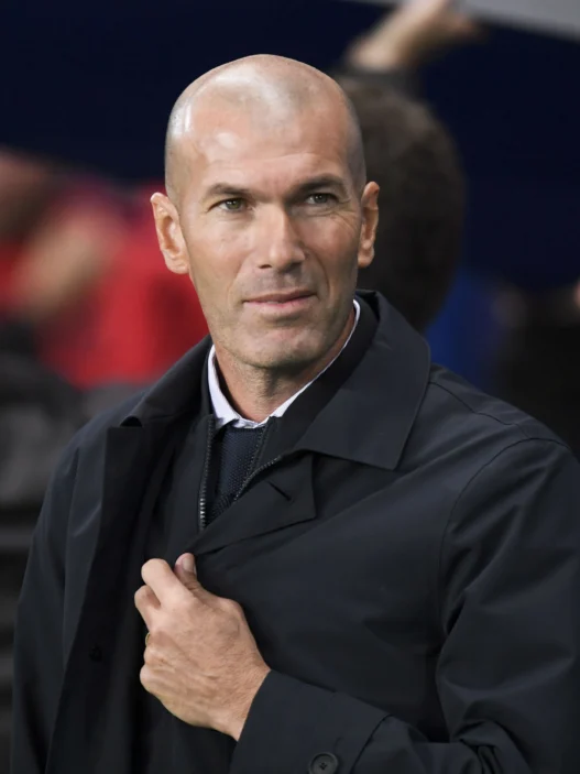 Zidane tem acordo encaminhado para assumir a seleção francesa após a Copa de 2026
