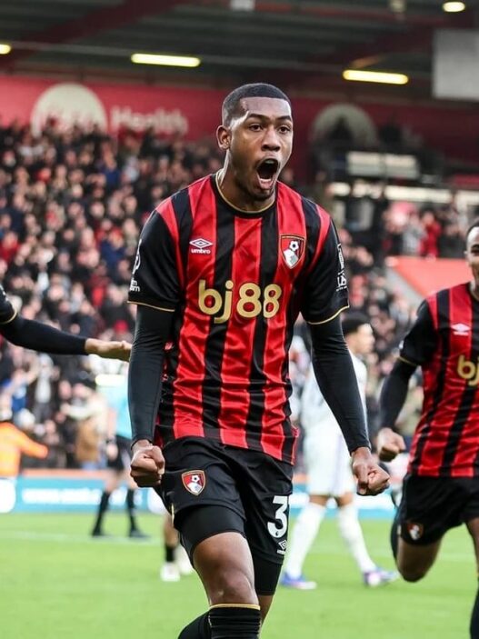 Ancelotti afirma que Neymar precisa estar 100% e explica novidades na lista, entre elas Rayan, ex-Vasco