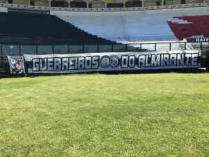 Guerreiros do Almirante (GDA) completam 20 anos e reforçam apoio, identidade e transformação na cultura de arquibancada do Vasco da Gama; confira a história do movimento