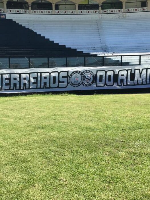 Guerreiros do Almirante (GDA) completam 20 anos e reforçam apoio, identidade e transformação na cultura de arquibancada do Vasco da Gama; confira a história do movimento