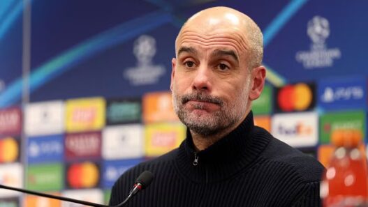 Guardiola é cobrado sobre resultados e afirma: "Nenhum time no mundo ganha sempre"