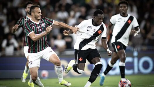 Vasco x Fluminense: Odds, onde assistir, horário e escalações 18/03