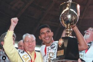 Manoel Tobias, ídolo do futsal do Vasco, dará o pontapé inicial em jogo decisivo contra o Corinthians no Maracanãzinho