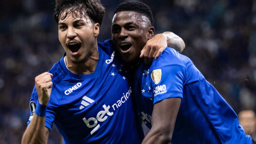 Cruzeiro bate o Boca Juniors e embola grupo da morte na Libertadores