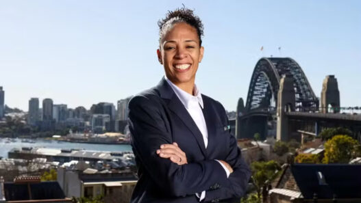 Ex-zagueira, Aline Pellegrino é nomeada nova diretora da Fifa para Copa do Mundo no Brasil