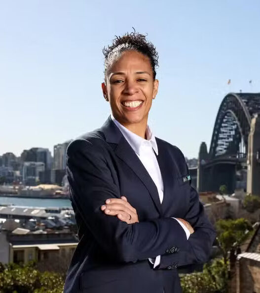 Ex-zagueira, Aline Pellegrino é nomeada nova diretora da Fifa para Copa do Mundo no Brasil