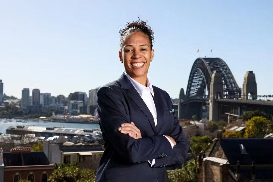 Ex-zagueira, Aline Pellegrino é nomeada nova diretora da Fifa para Copa do Mundo no Brasil