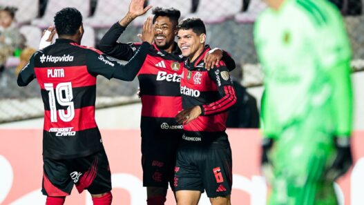 Flamengo supera Cusco e a altitude com gols de Bruno Henrique e Arrascaeta