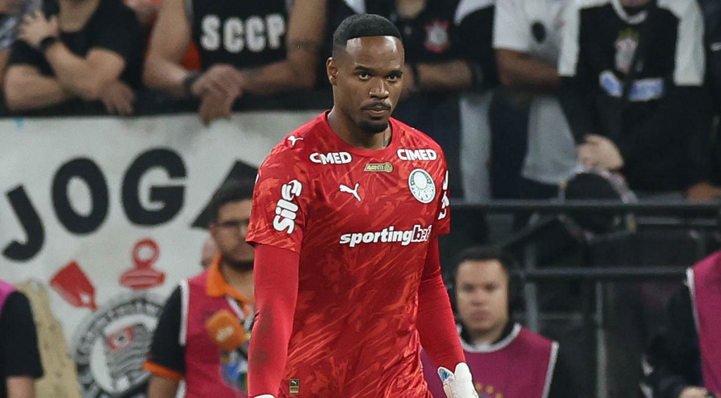 Palmeiras denuncia ofensa racista a Carlos Miguel em clássico contra o Corinthians