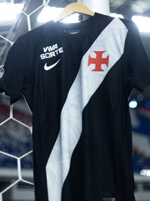 Vasco negocia com novo patrocinador máster