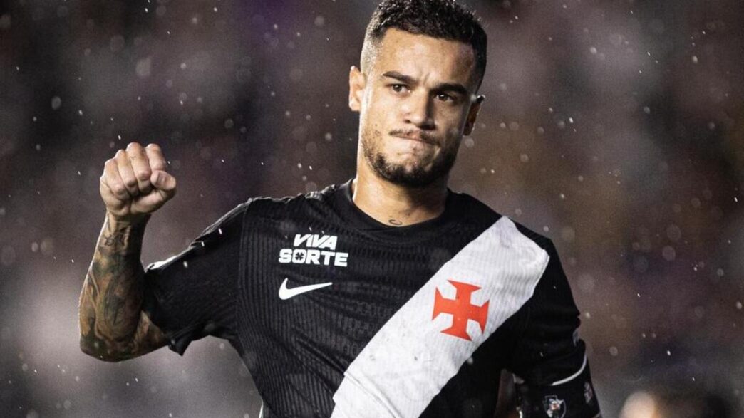 Coutinho segue como um dos artilheiros do Vasco em 2026, mesmo após sua saída há dois meses.