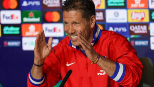Simeone tira a pressão do Atlético antes de semifinal contra o Arsenal