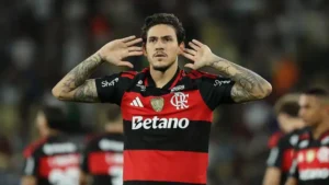 Flamengo vence o Fluminense e provoca rival