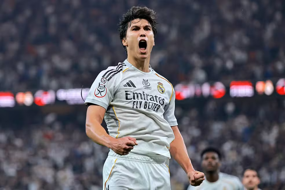 Real Madrid prepara saída de atletas; veja lista