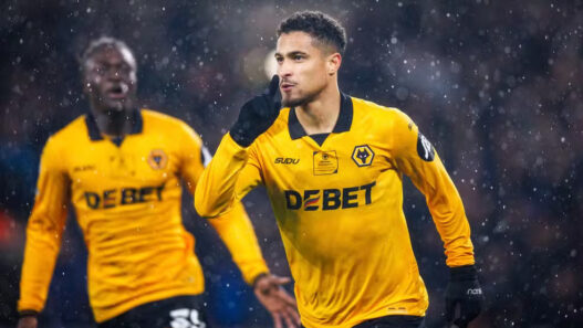 João Gomes, ex-Flamengo, pode fechar com gigante da Espanha