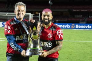 Ex-presidente do Flamengo afirma que Gabigol não é mais referência de período vencedor do clube