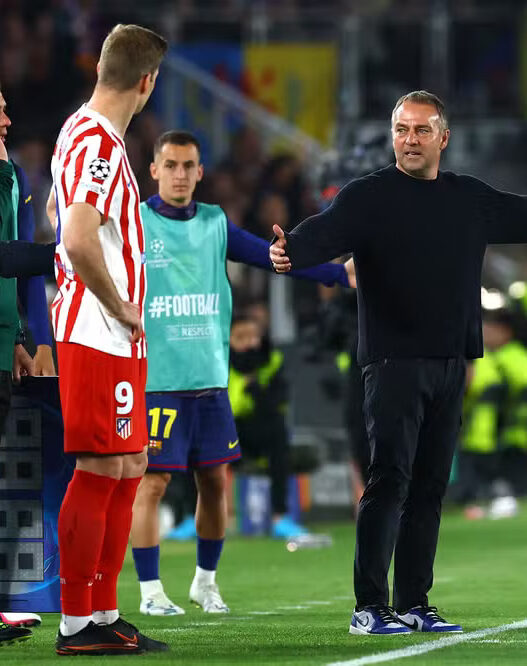 Barcelona reclama da arbitragem e VAR: "Serve para quê?"