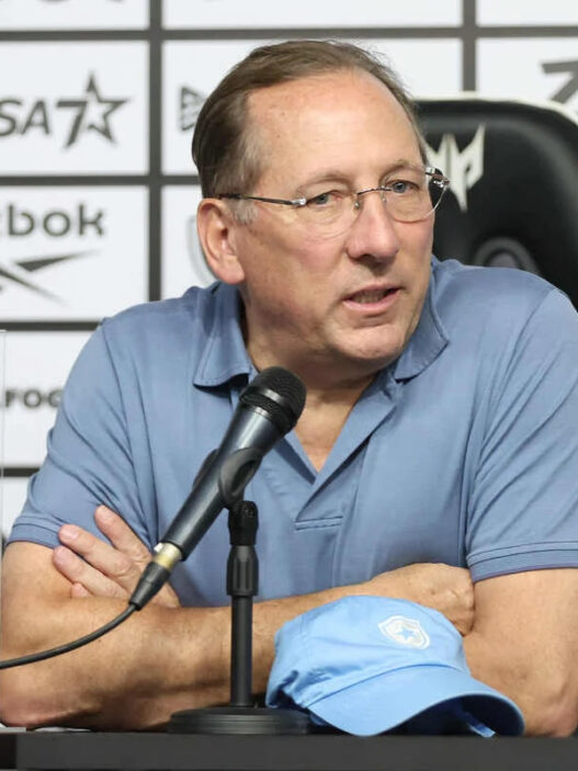 Textor é afastado do comando da SAF do Botafogo