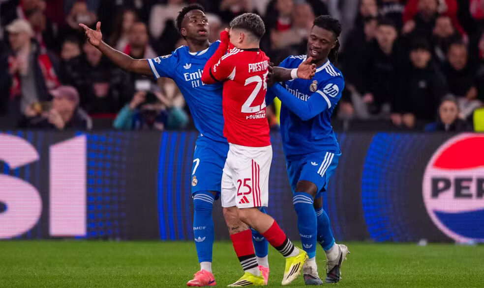 IFAB debate criação da lei Vini Jr