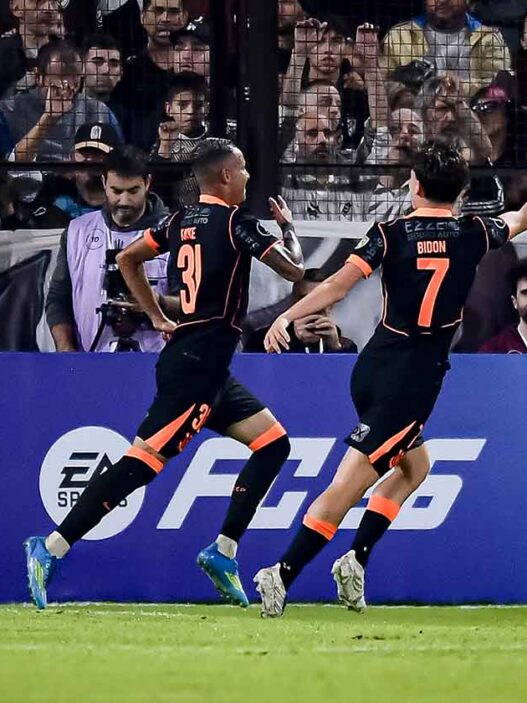 Corinthians x Santa Fé: Odds, onde assistir, horário e escalações 15/04