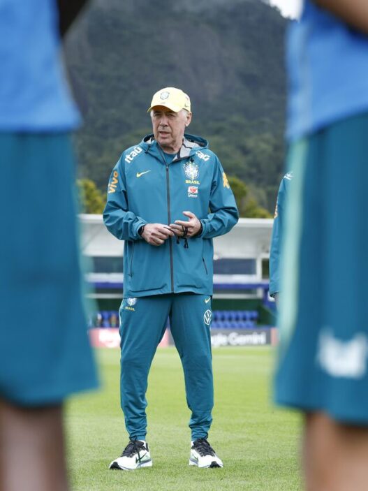 Ancelotti afirma que Neymar não será cortado da Copa do Mundo