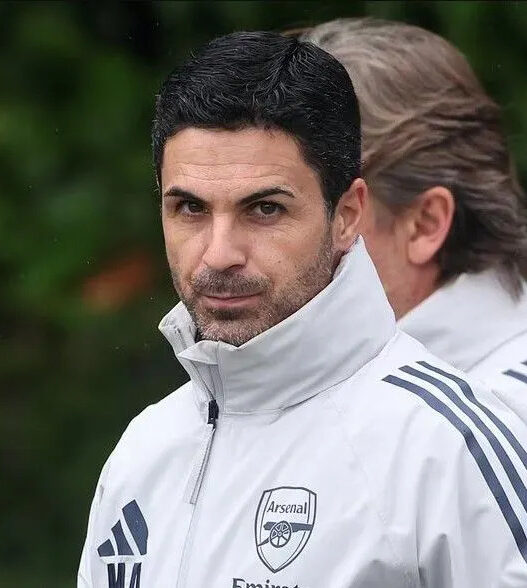 Arteta pede Arsenal atento para evitar reação do City na Premier League
