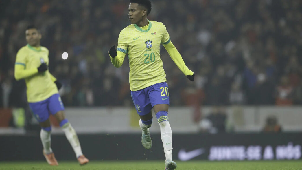 Estêvão está fora da pré-lista do Brasil e não vai à Copa do Mundo